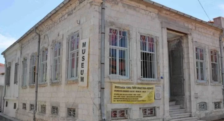 M. Hakan Gürüney ve Bozcaada Müzesi