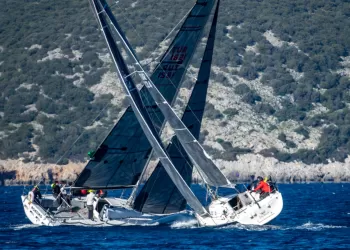 Harika Bir Trofeye Adım Adım