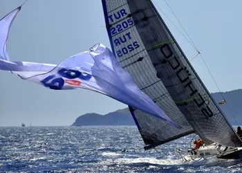 Orada ve O Anda, Şimdi ve Burada