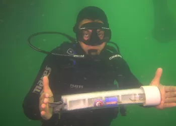 300 Yavru Istakoz Denizle Buluştu