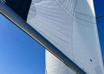 Bülent Yemişçi ve Ekibi Yarış Başlangıç Noktası Çeşme'ye Hareket Halinde