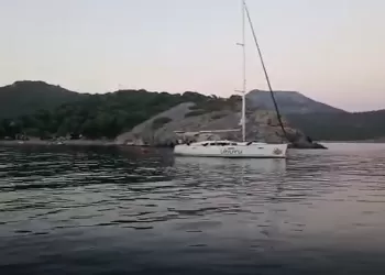 ''My Way'' Yelkenlisi Midilli Adası'nda