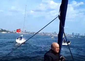 Yelkenli Filosu Haydarpaşa mendireği açıklarında
