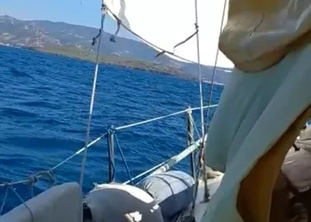 Yelkenlimiz Bize Göre Çok Güzel