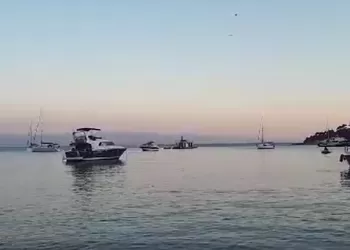 Çam Limanı'nda akşam oluyor