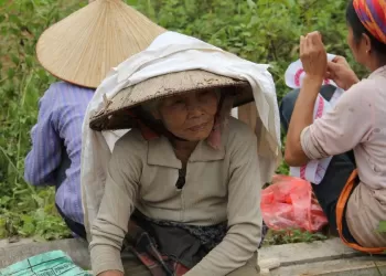 Ufak Tefek İnsanların Ülkesi ''Vietnam''