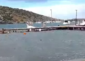 Fırtına her yerde etkili oldu