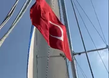 Cenovayı Açtı, İstanbul'dan Ayrılıyor