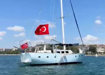 Yalova'dan İstanbul'a Yelken Bastık