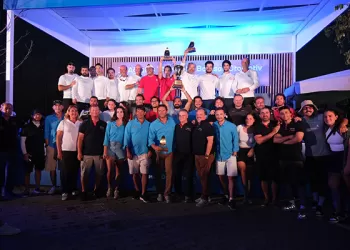 Boğazın Suları 30 Ağustos TAYK BMW Borusan Otomotiv Zafer Kupası Yat Yarışı ile Dalgalandı