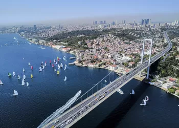 Yelkenlilerin Rüzgârlar Tiyatrosu’ndaki Dansı Başlıyor