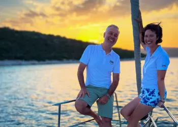 Deniz Keyfini Tekne Yaşamıyla Bir Araya Getirmeyi Başaran Eleven Sailing ile Mavi Esintili Bir Röportaj