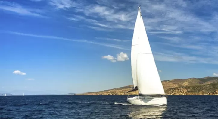 Deniz Araçlarının Sancak, İskele Tabirleri Nereden Geliyor?