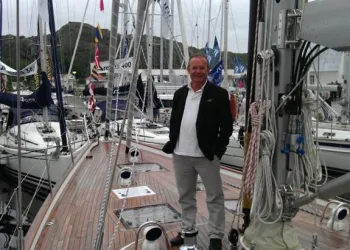 Bir Tutkunun Peşinde - 1. Bölüm