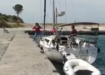 Hayırsız Ada Limanı'nda