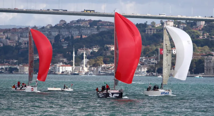 Boğaz’da Yelkenler Umuda Açılıyor