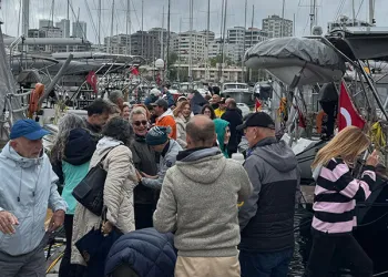 Sal’ı Engin Maviliklere Yolcu Ettik