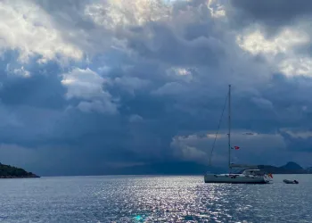 Kaptanın Günlüğü: Kara İnsanını Denizde Ağırlamak