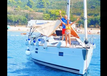 Yelken Açtığımız Hayat: Bir Denizcilik Tutkusunun Gerçek Hikayesi