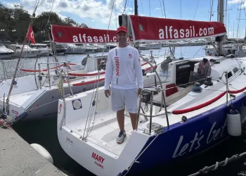 Kupaların Ötesinde, Denizin Peşinde!