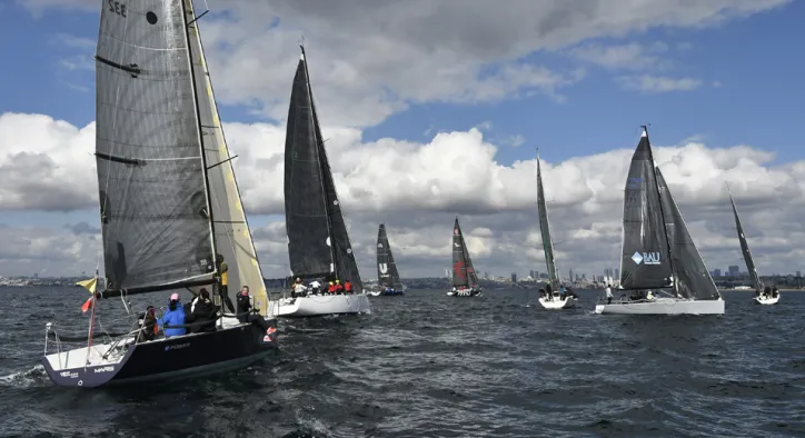 Kadınların Rüzgârla Yolculuğu