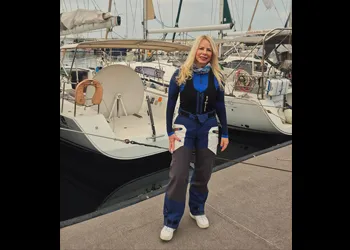 Deniz Öğretir, Yelken Hatırlatır