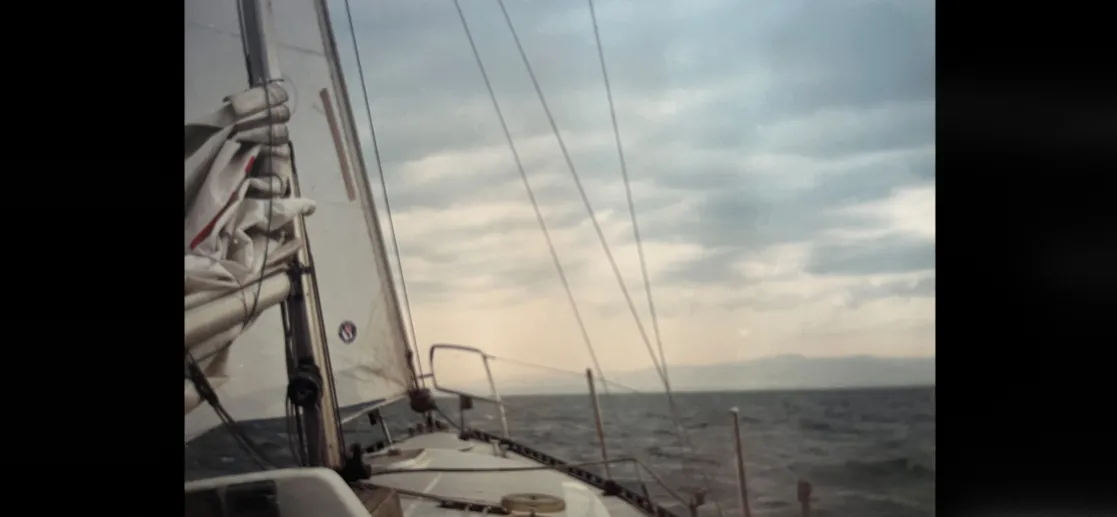 Dar Alanda Geniş Ruhlar: Denizlerde Kıtlığın ve Yalnızlığın Psikolojisi