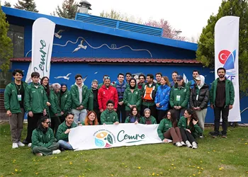 Cemre Kampı Kapsamında Gençler Yelkenle Tanıştı