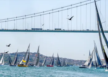 İstanbul Boğazı’nda “Kurtuluş Kupası” Heyecanı